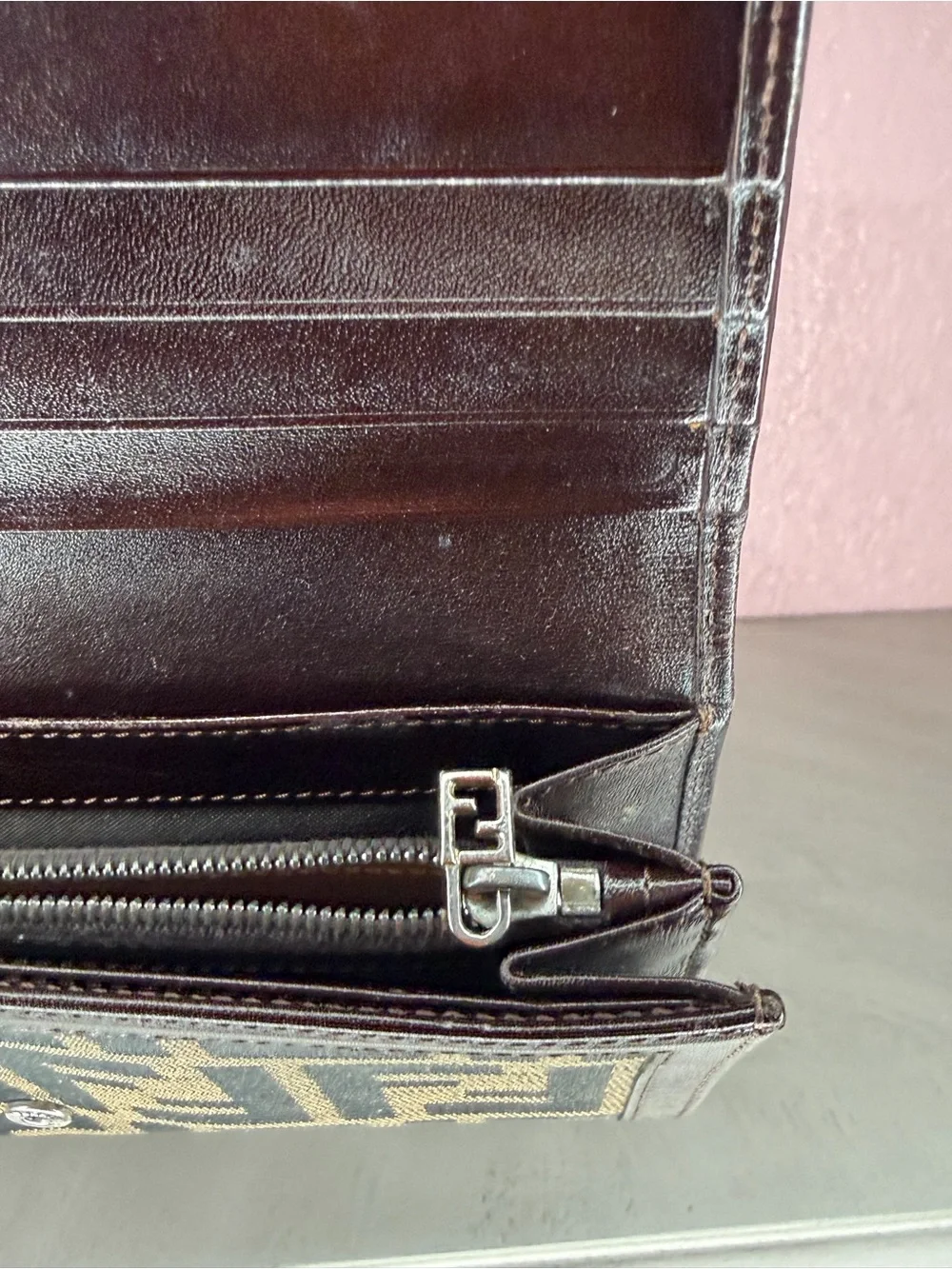 N/A box fendi long